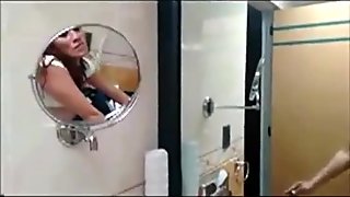 Fuking latin gf infront of a mirror